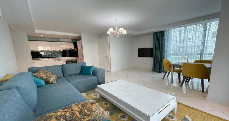 2+1 apartment in Oba with facilities